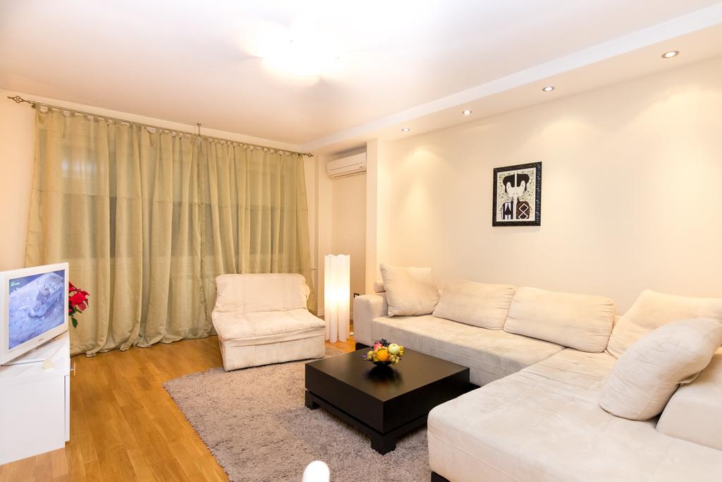 Slavija Square Apartments Belgrad Cameră foto